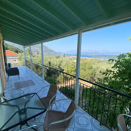 Thalia's Mountain View Apartment *