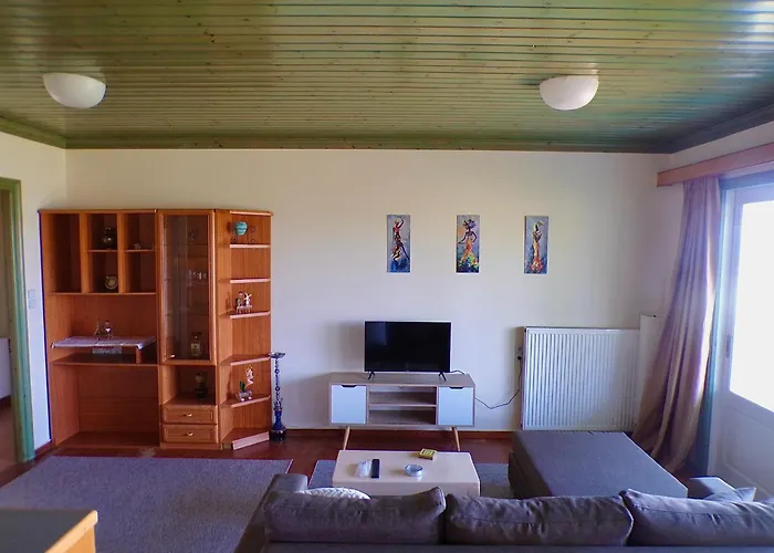 Thalia's Mountain View